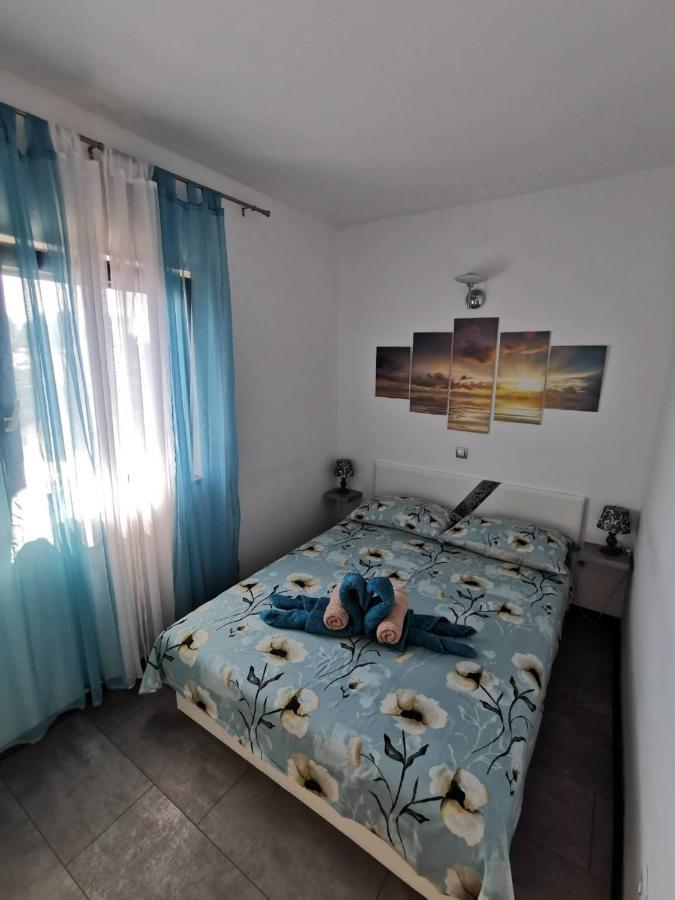 Apartmani Tajana Сукошан Екстер'єр фото